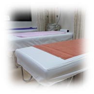 AED 自動体外式除細動器