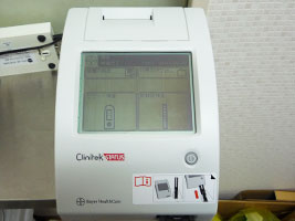 尿一般検査器